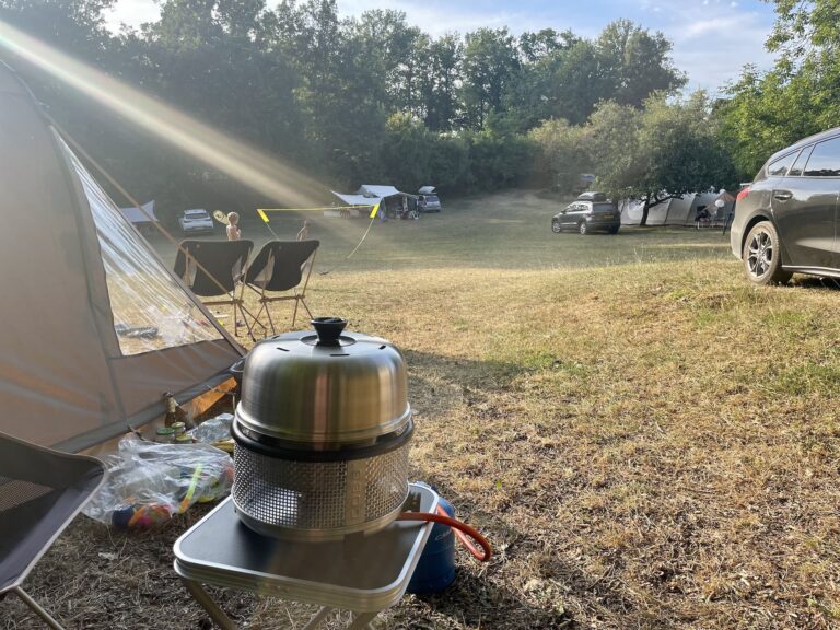 COBB BBQ Review: 3 weken getest op de camping